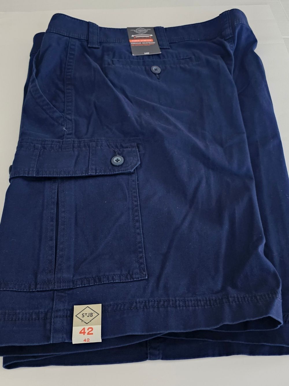 NWT St. John's Bay Men's Navy Waistband Shorts 42 Waist
